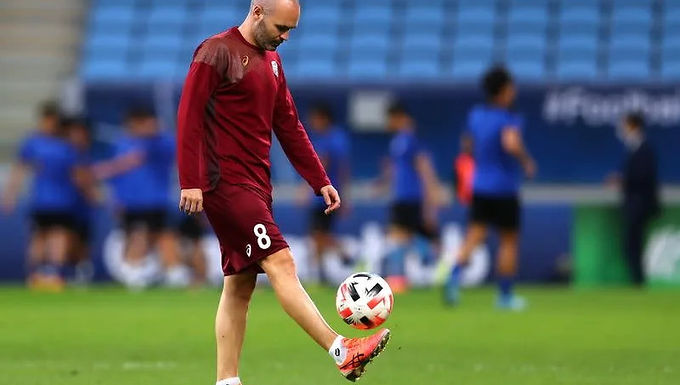 Spain's market regulator scolds soccer star Iniesta for promoting Binance