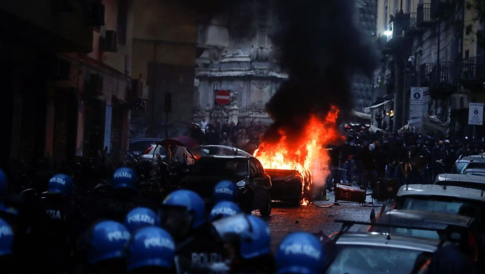 Eight fans arrested in Naples after Champions League clashes