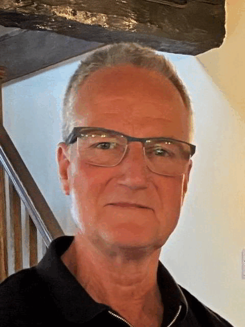 Mark Wegg_.gif