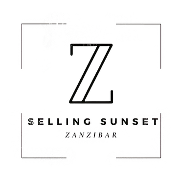 Kopie von Black White Minimalist SImple Monogram Typography Logo-3_edited_edited_edited_ed