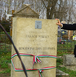 Takách Mihály sírja.jpg