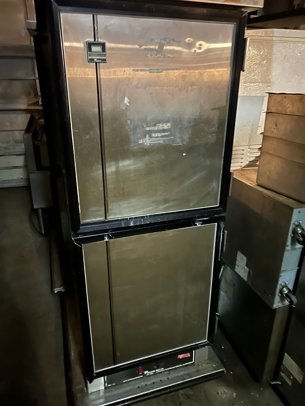 Thumbnail: Wilder food warmer - barbecue restaurant food truck