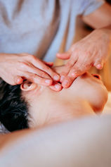 reportage photo artisanat de bien être le kobido à Cadaujac