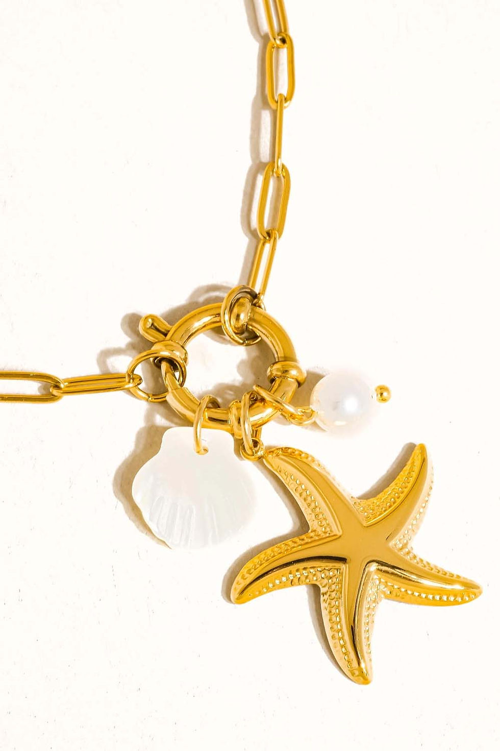 Thumbnail: Sahara 18K Gold Non-Tarnish Summer Star and Shell Necklace