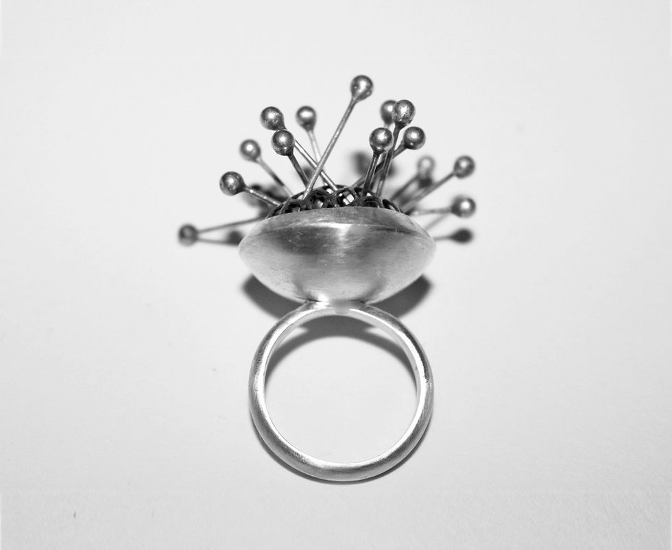 Thumbnail: "STA RING" (925 SILVER/ 9K GOLD)