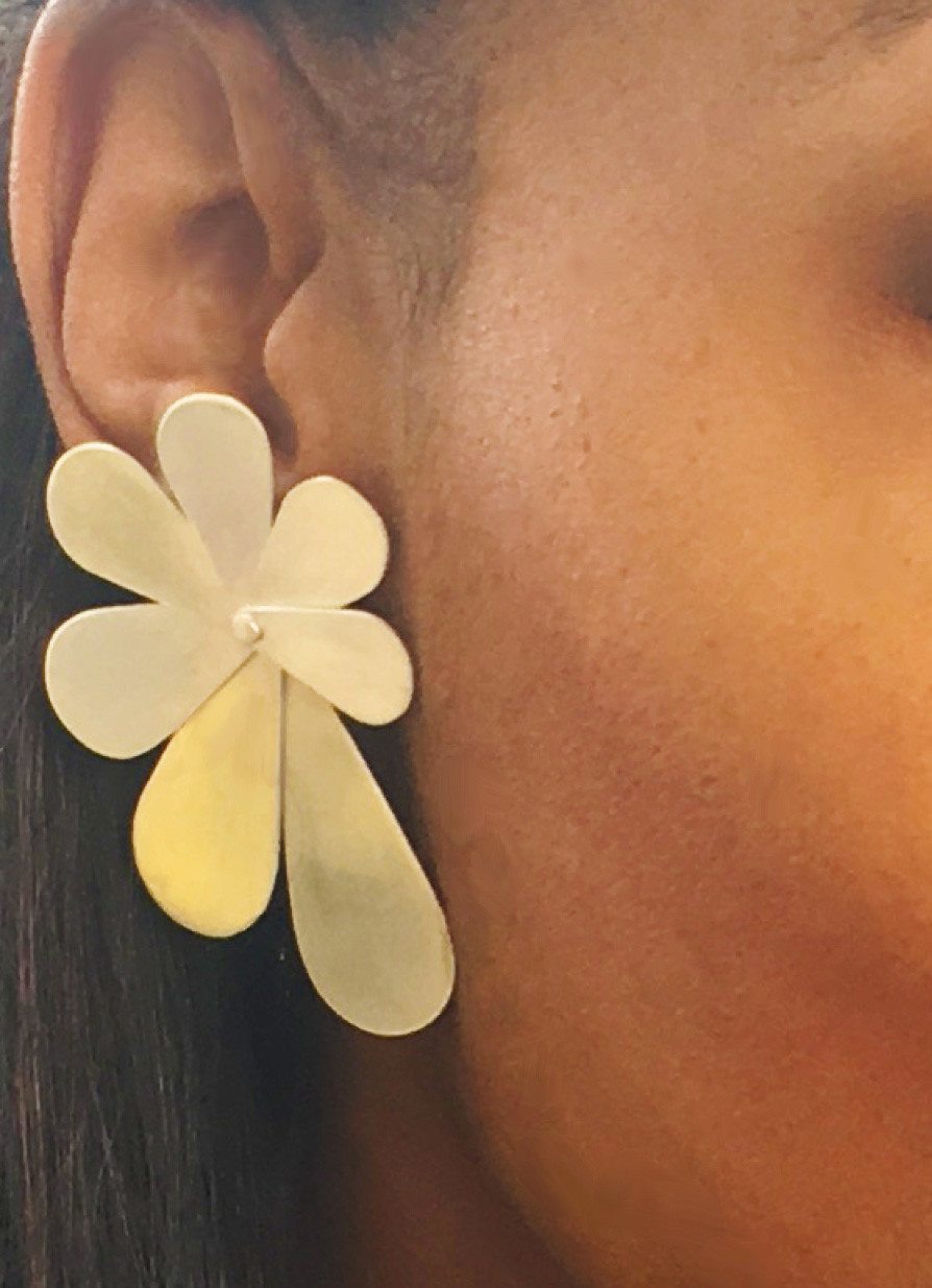 "FLOWER ADJUSTABLE EARRINGS"- (925 SILVER/9K GOLD)