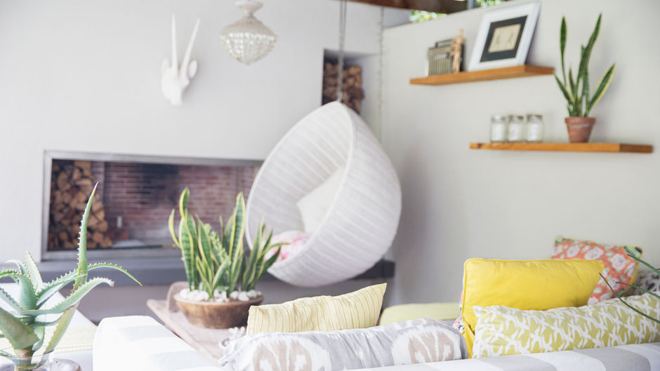 Style your lounge room on a budget!