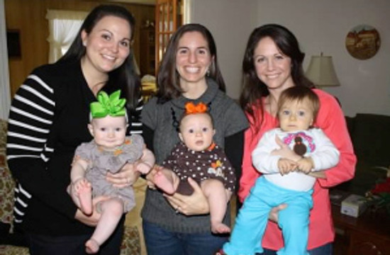I borrowed a baby from my sis-in-law for this pic with my cousins and their sweet baby girls!