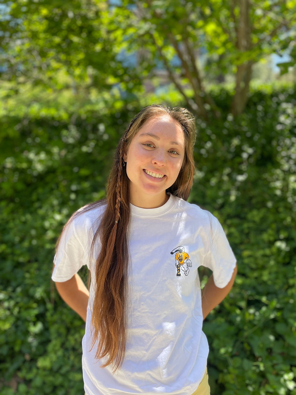 Meet Isabella Gonzales, one of the RAs for COSMOS!