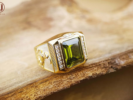 Chế tác nhẫn nam mới từ viên Peridot cũ của khách
