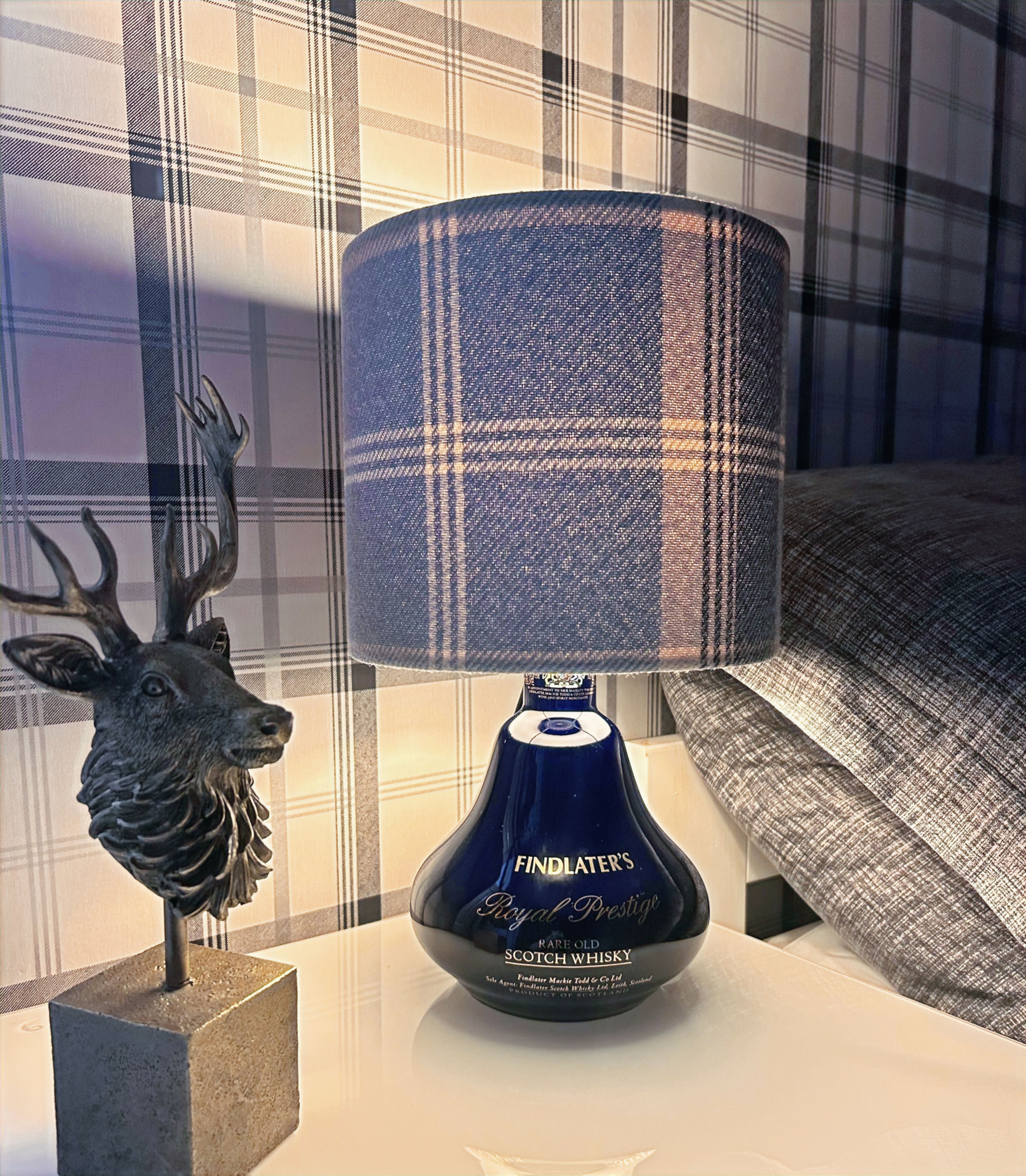 Wade Porcelain Findlater's Whiskey decanter table lamp