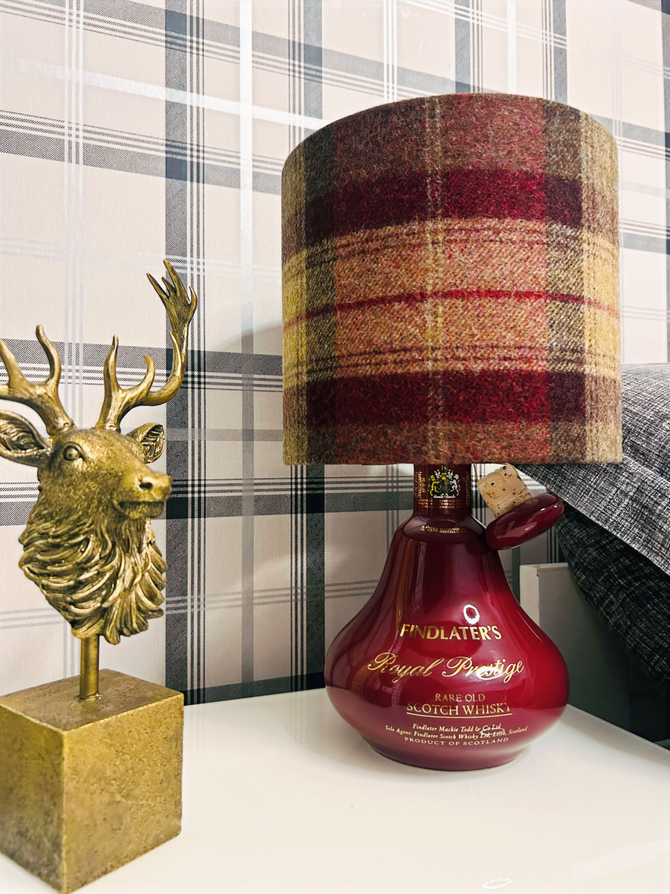 Wade Porcelain Findlater's Maroon Red whiskey decanter table lamp