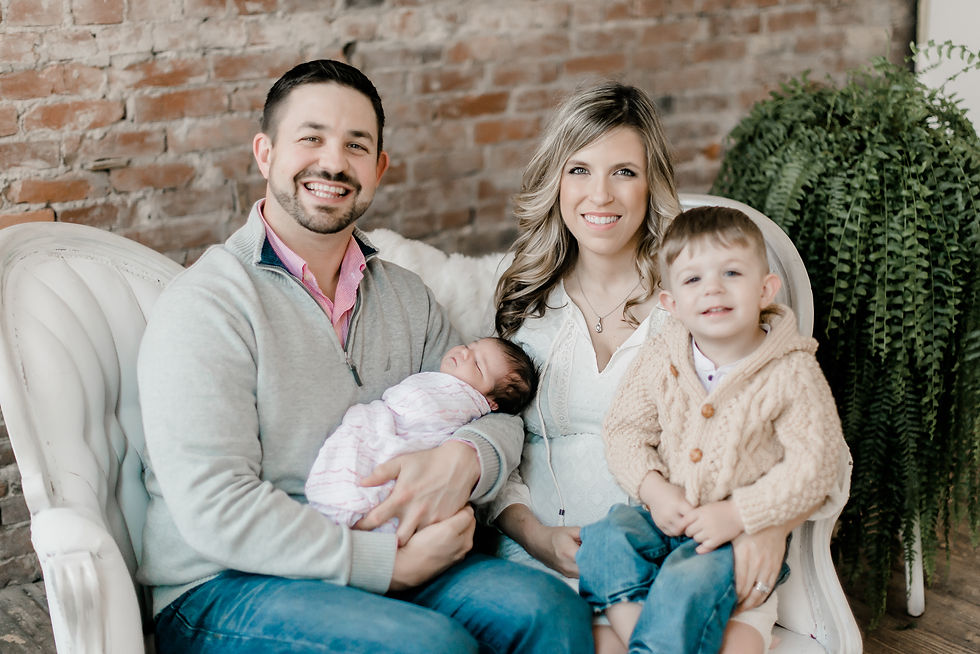 Pittsburgh Newborn Photographer_-14