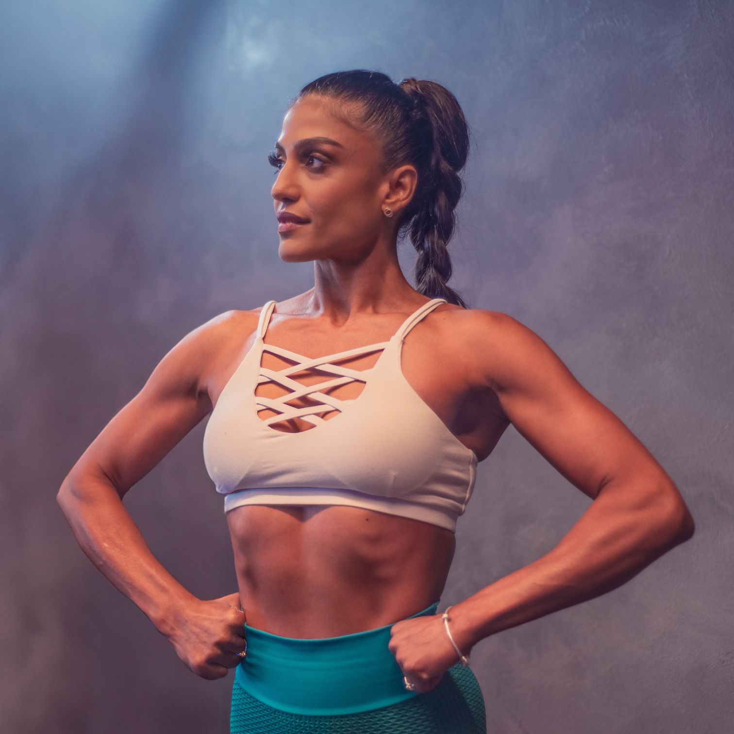 BodyBuilding Competition Stage Glam Makeup The Beauty Hub 10.jpg