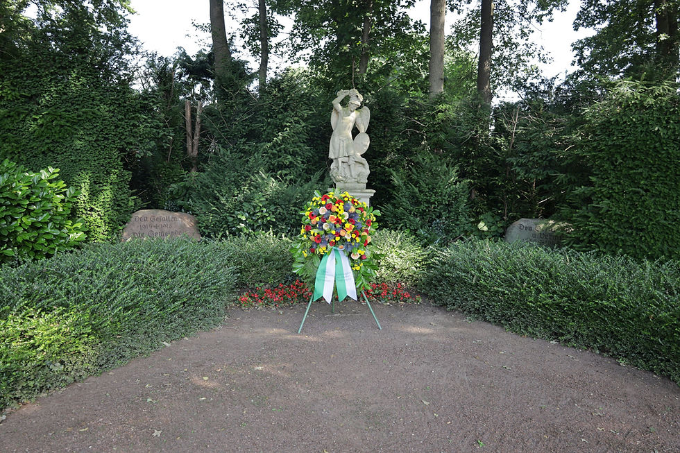Kranzniederlegung zum Totensonntag