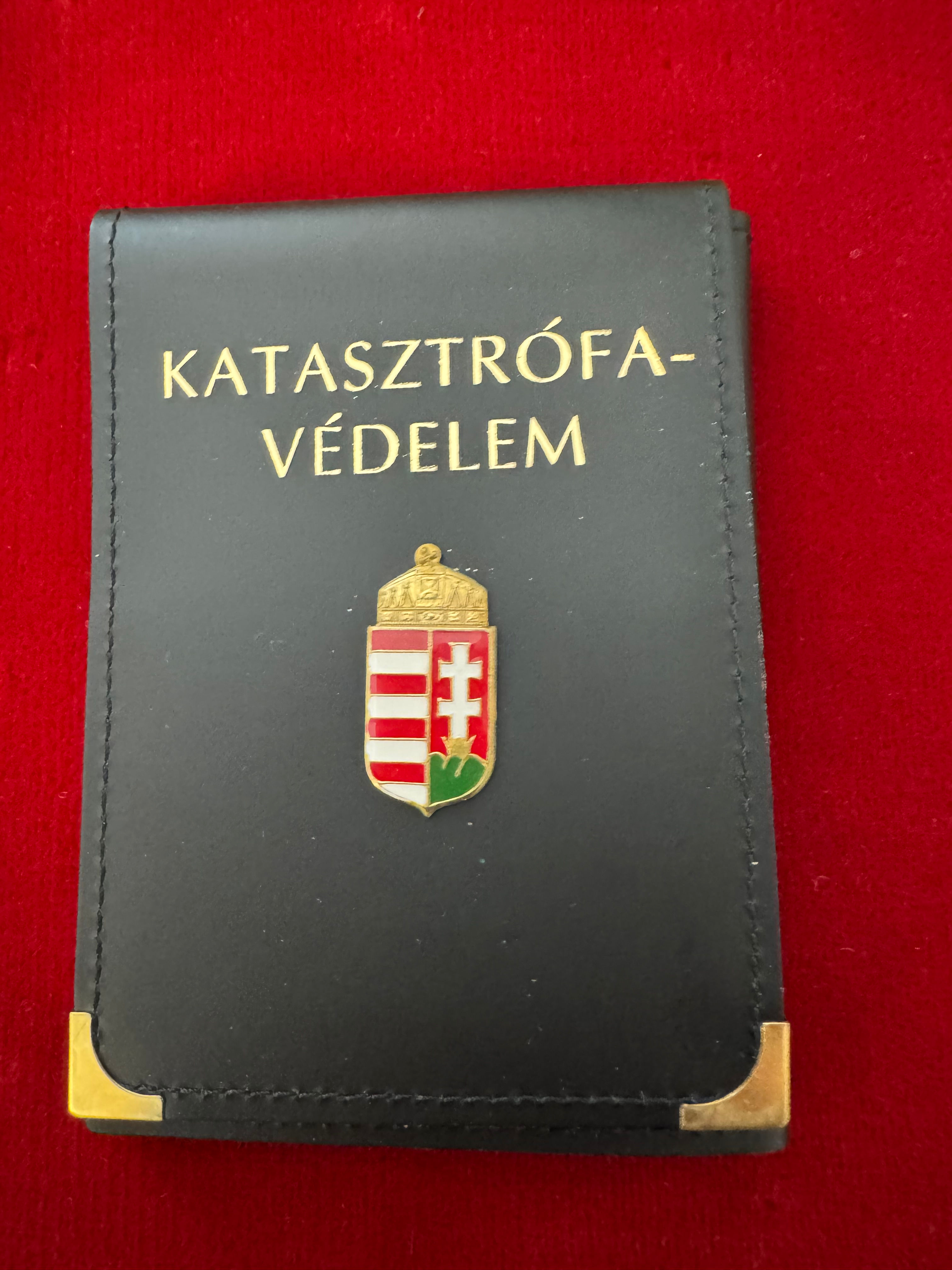 Nagyalakú irattartó