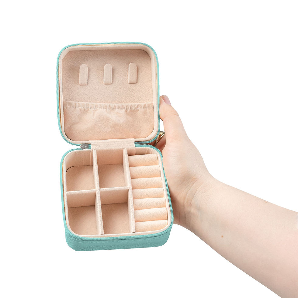 Thumbnail: Barn Bling - Compact Velvet Jewelry Travel Case