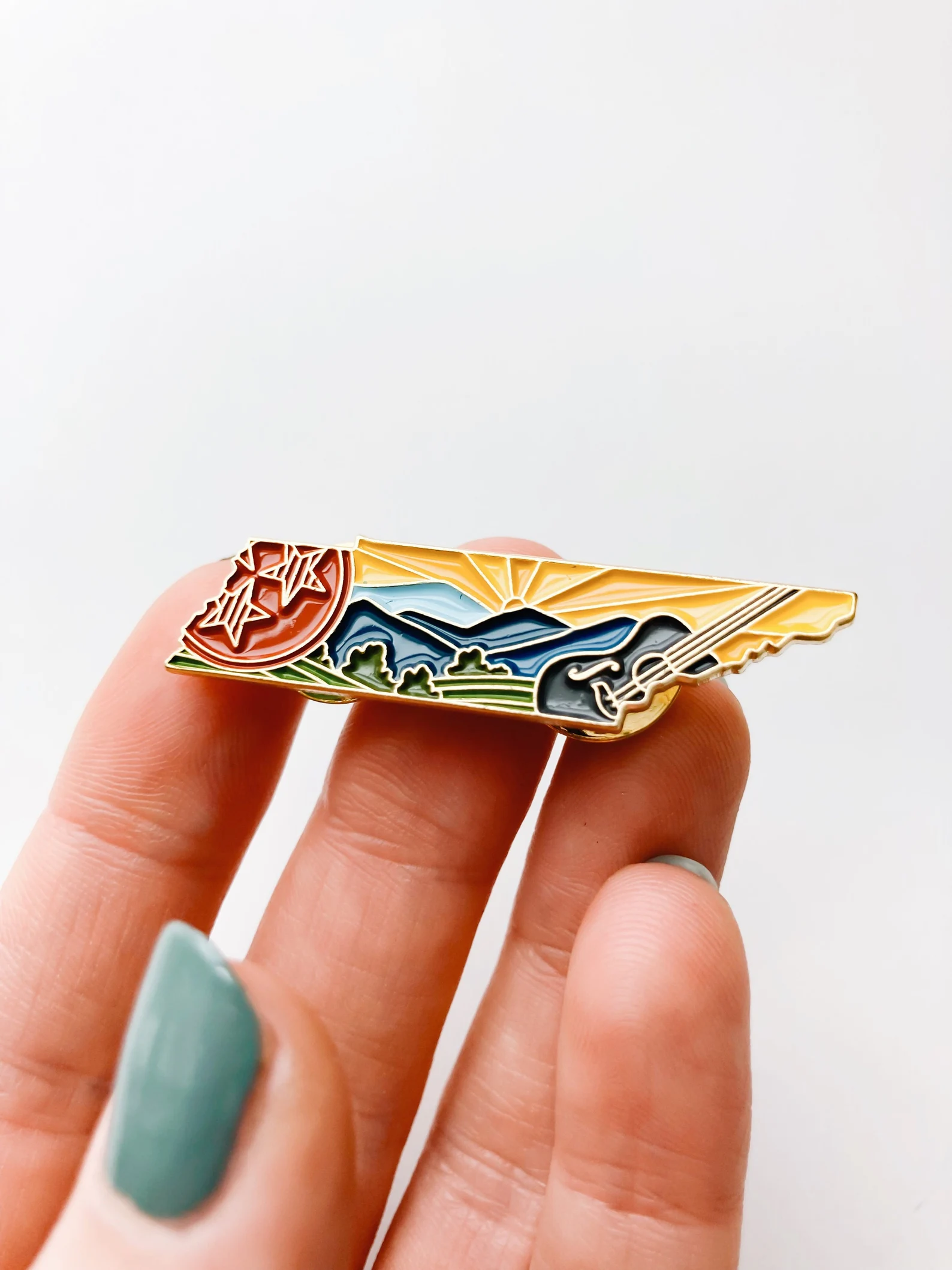 Tennessee Enamel Pin