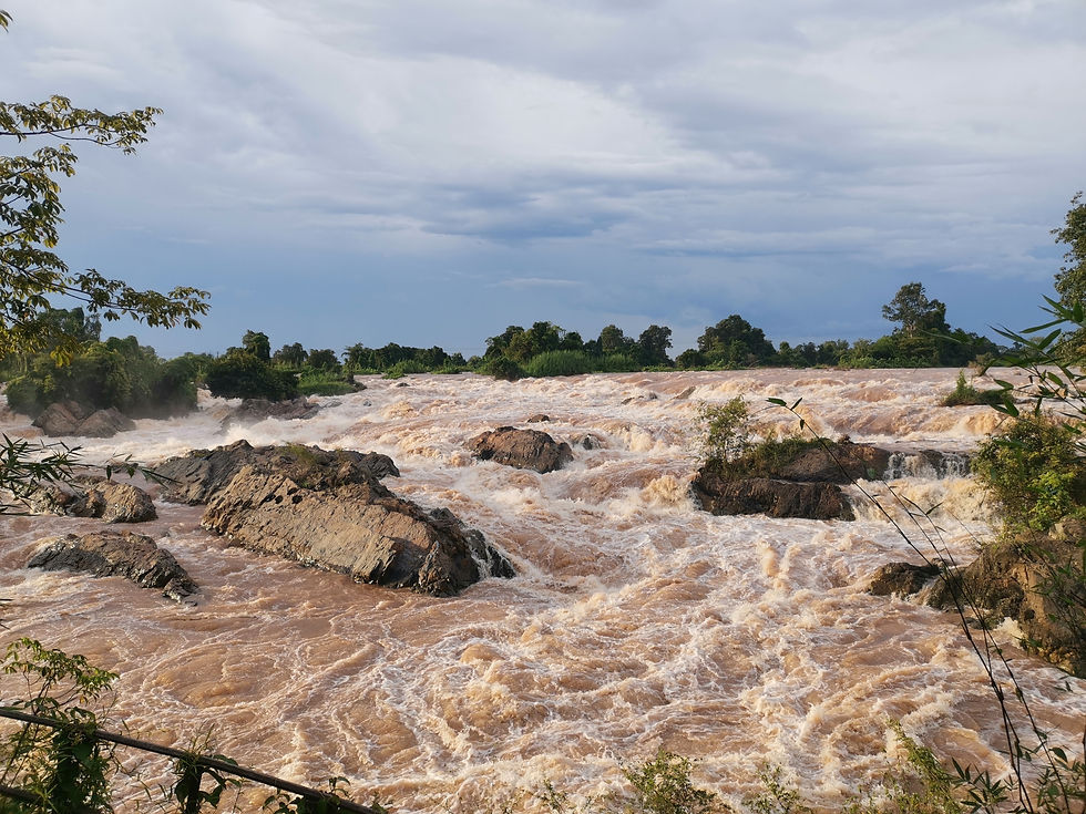 Passage de frontières, Laos-Cambodge, 4 000 îles- Stung Treng. La frontière la plus corrompue d’Asie
