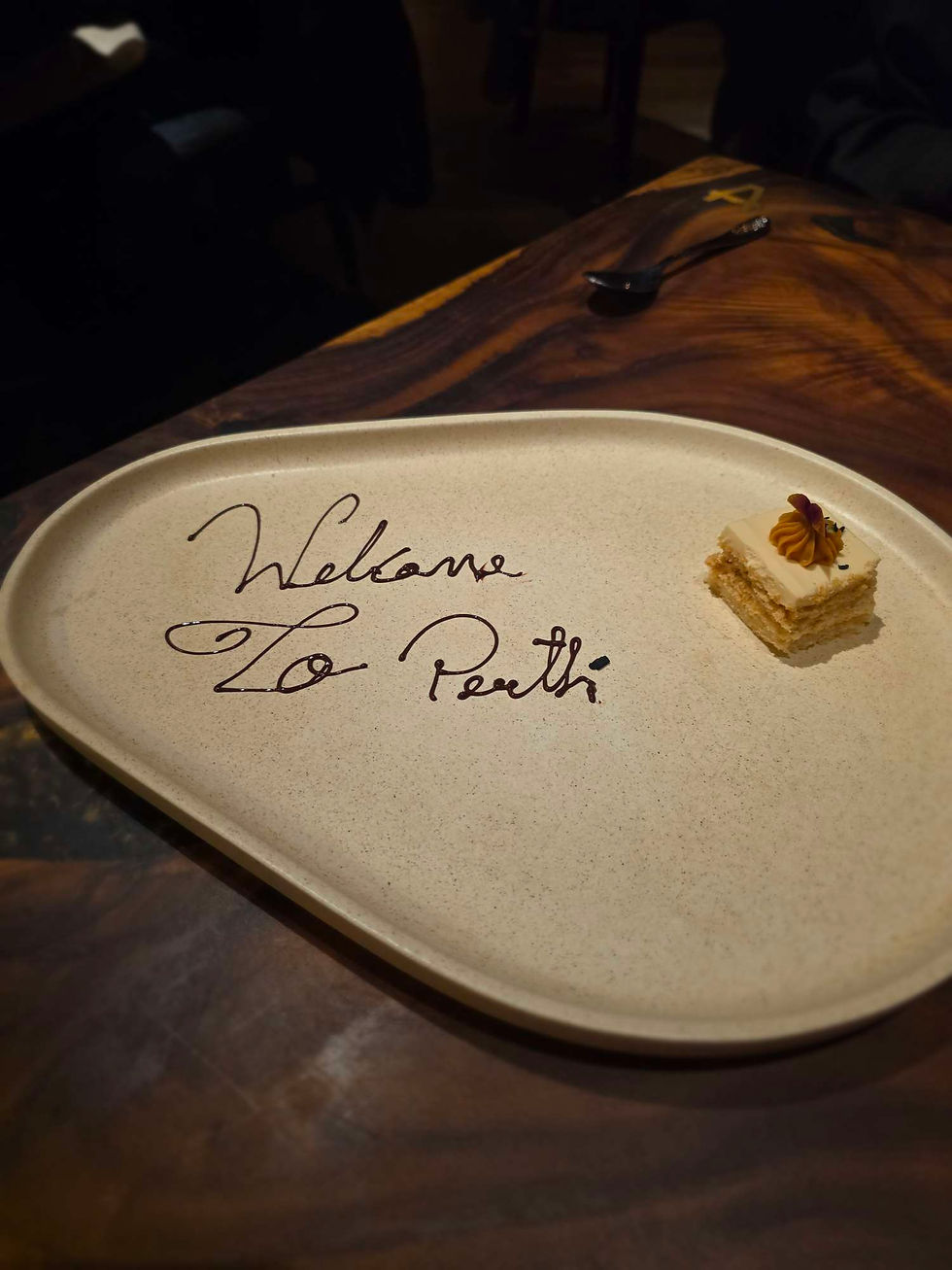 6HEAD Perth Welcoming us to their city