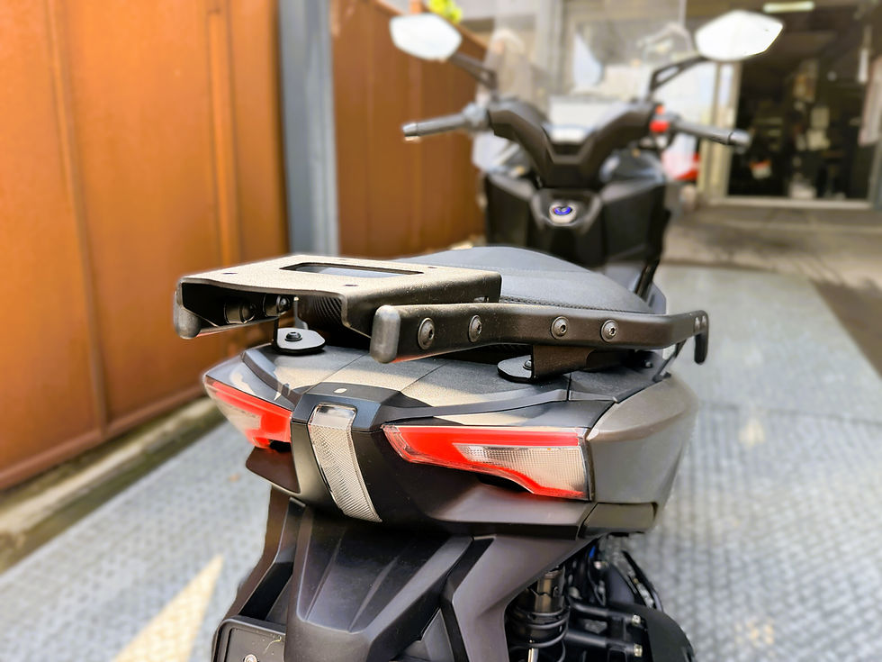 Miniature : Kymco Downtown GT 350cm³ ABS 1er proprio gar 1,2,3ans JHB