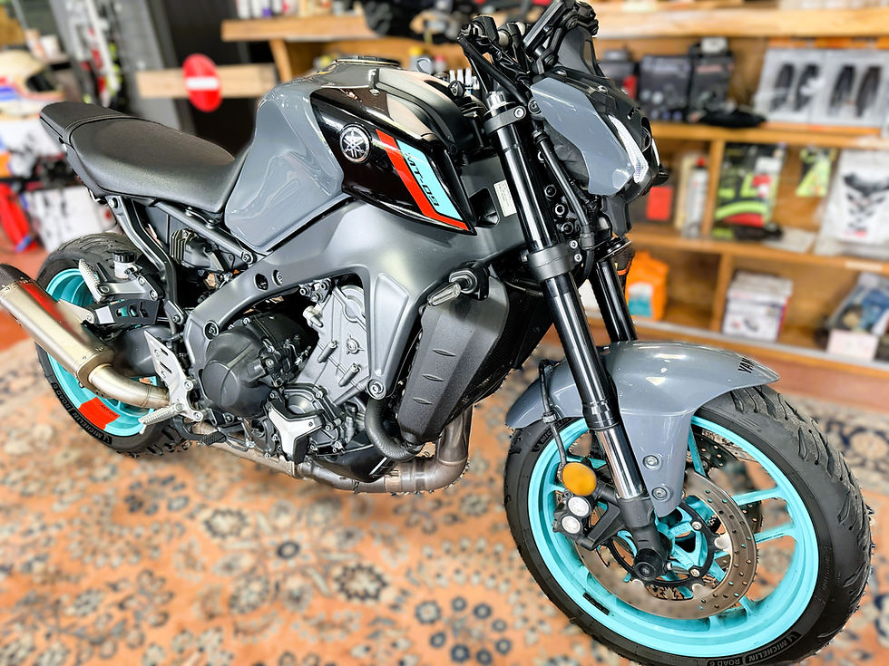 Miniature : yamaha mt-09 890cm³ abs 35kw permis A2 2022 garantie 1.2.3ans