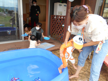 6月23日「すももくらぶ」~お水でちゃぷちゃぷ~