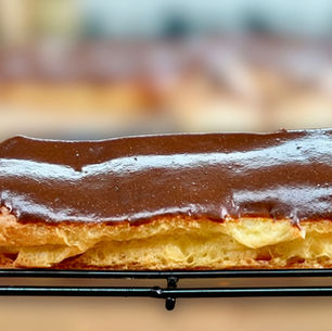 How to Make Chocolate Eclairs