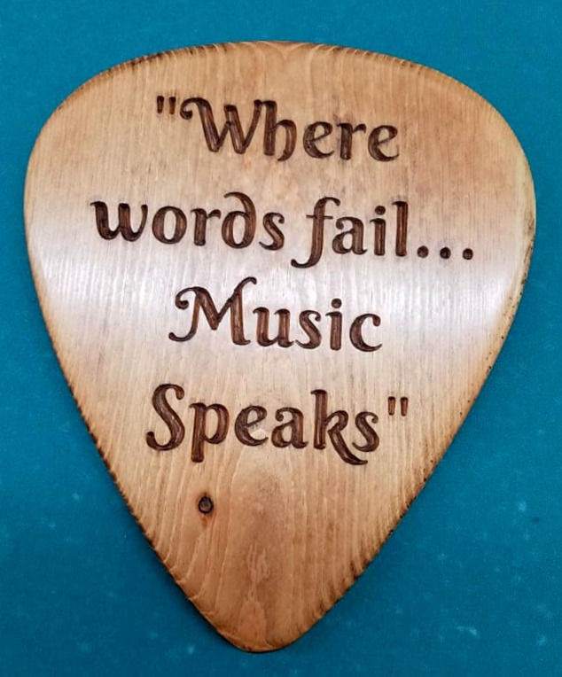Guitar Pick - Music Speaks