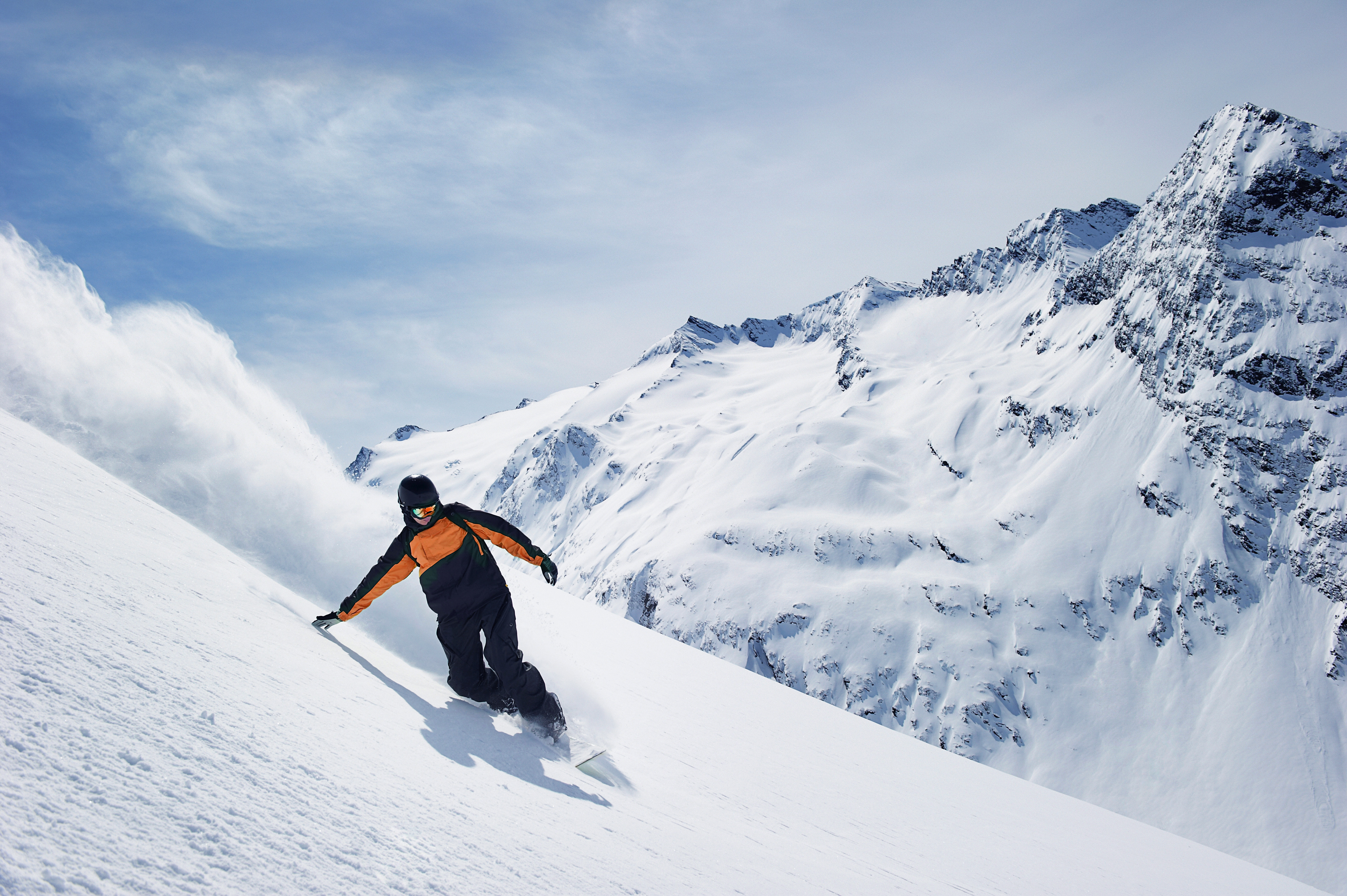 Snowboarder