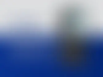 Phygital: como integrar telas digitais e totens ao mobiliário sem perder o acolhimento da loja