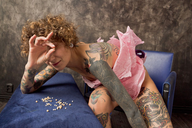 zuzanamalinacernohousova - Václav Mánes, 1850 - Podobizna dámy s kaméliemi IV.jpg