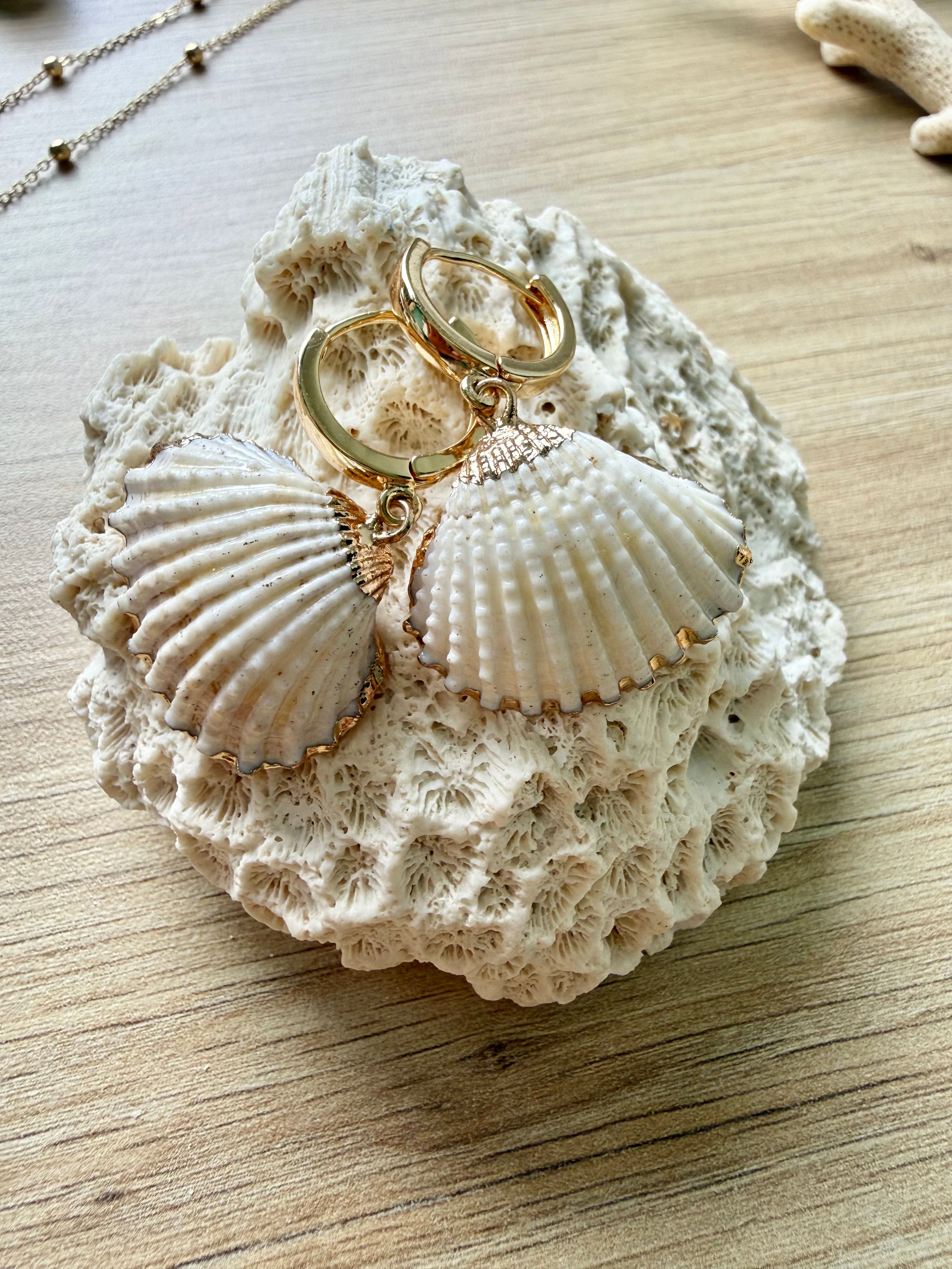 Boucles d’oreilles créoles NAIA