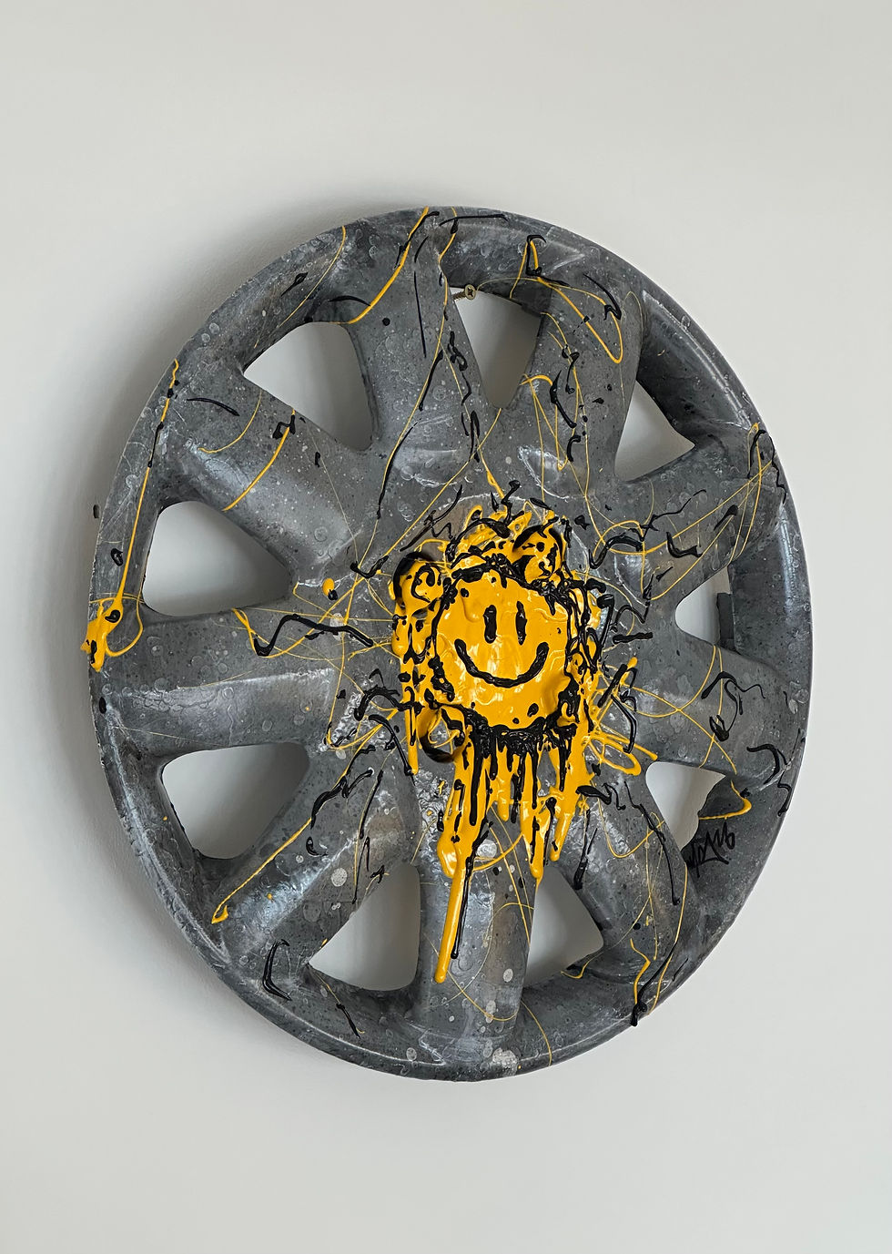 Thumbnail: Acid Curiosites: Hub cap