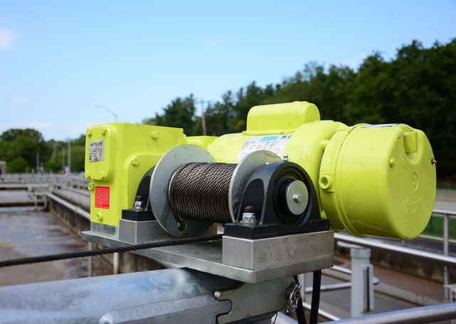 Patterson Davit Crane Winch Detail_Web.jpg