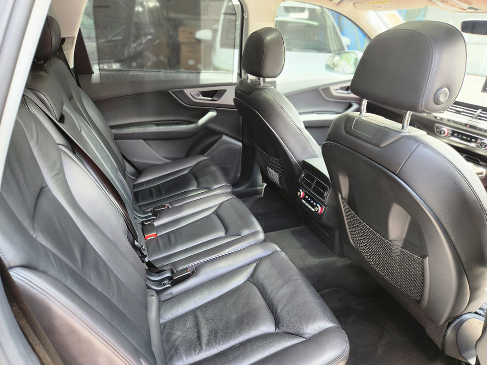 縮圖：2016 Audi Q7 40TFSI QUATTRO 2000C.C.
