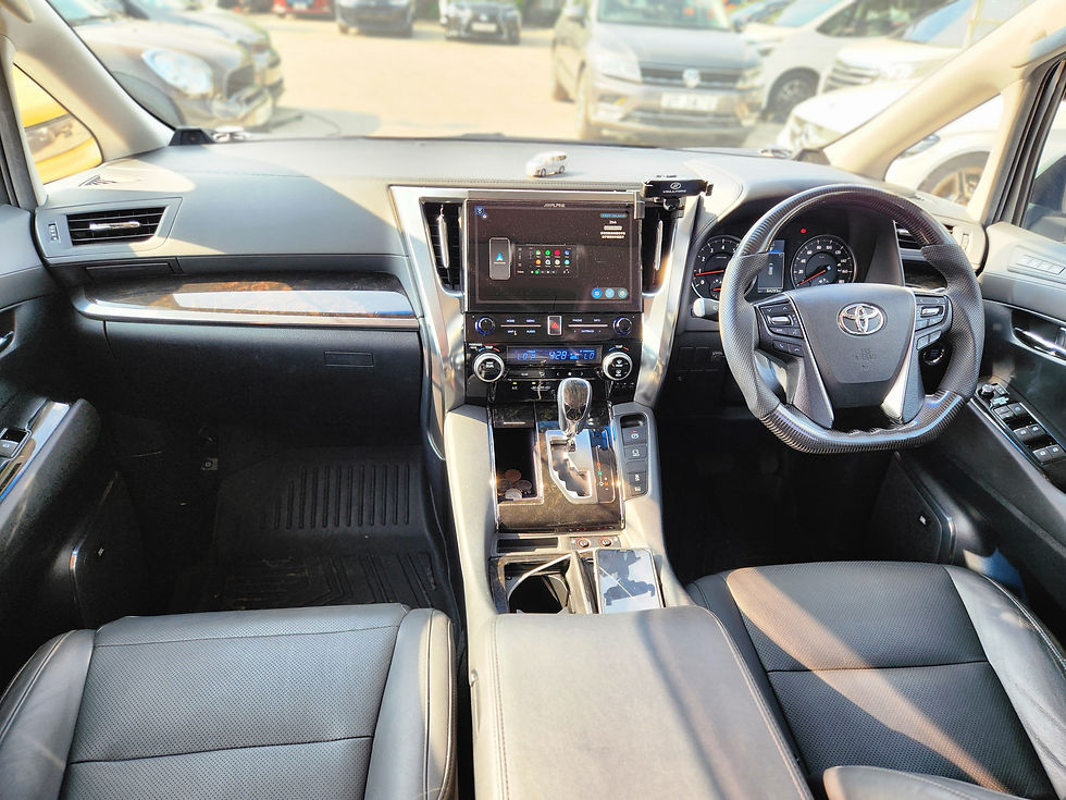 縮圖：2015 Toyota Vellfire 2.5 ZG