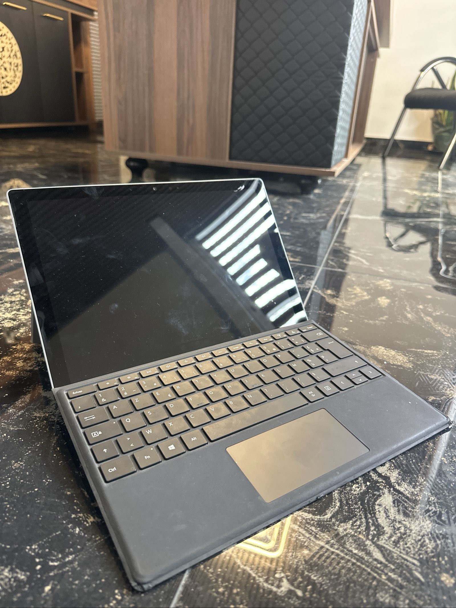 Microsoft Surface Pro avec clavier détachable