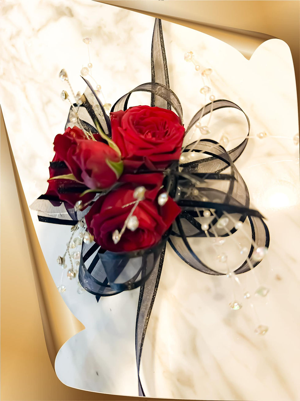 Thumbnail: Customized Sympathy Picture Arrangement