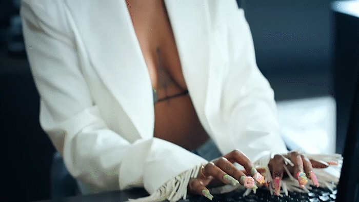 255 024 Real Big Vision - Reel_2.gif
