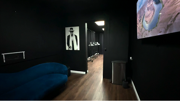 1 GREEN ROOM RBV 2.gif