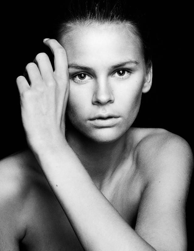 Nora Ruth Lady Model NORA | STARLET model agency