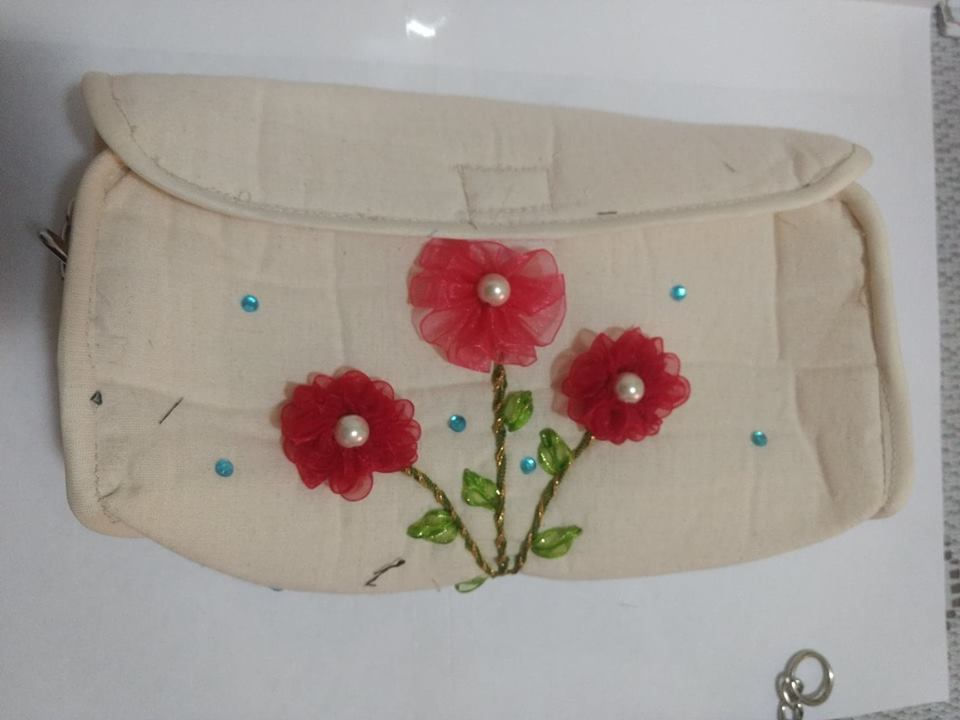 Miniatura: Bolsa con cadena