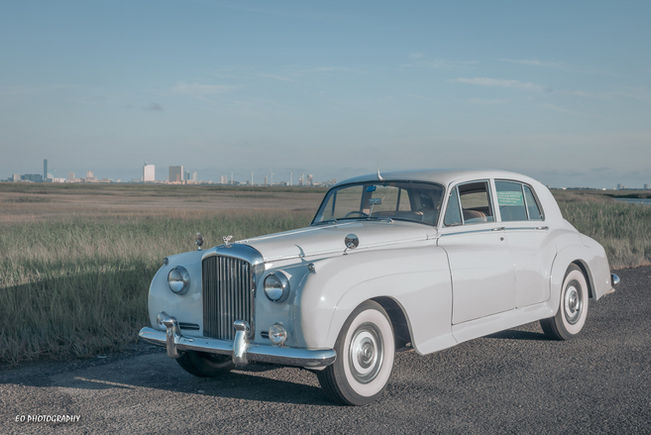 Classic_Bentley_Rental_New_Jersey_For_Weddings_And_AnniversariesR6__6342.JPG