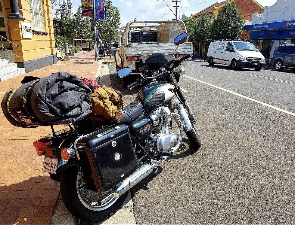 Summer #195 Kawasaki W800