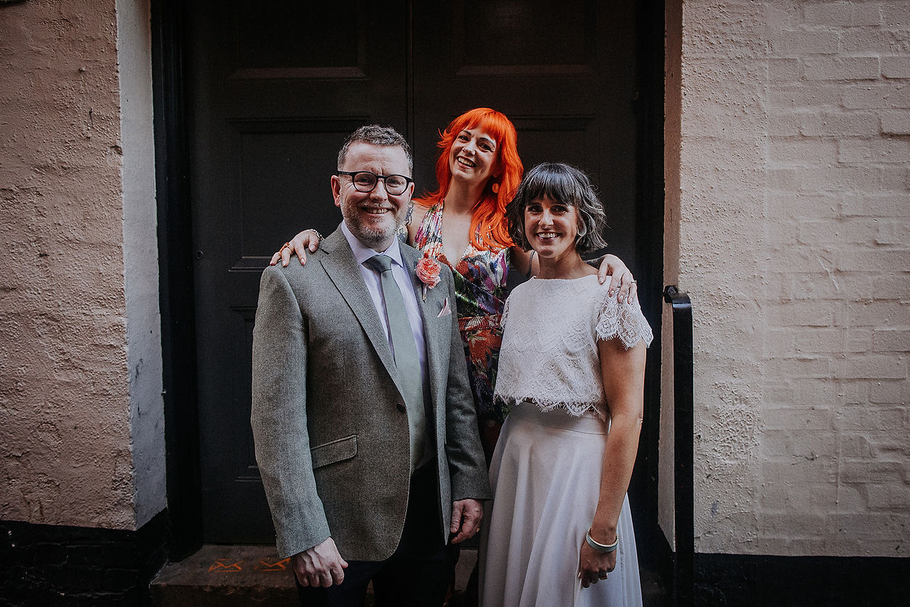 Celebrant wedding ceremony nottingham kickass gatehrings