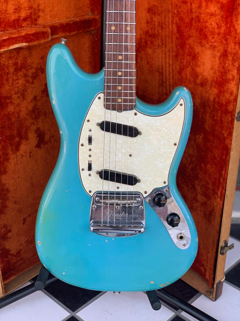 Thumbnail: 1964 Fender Mustang