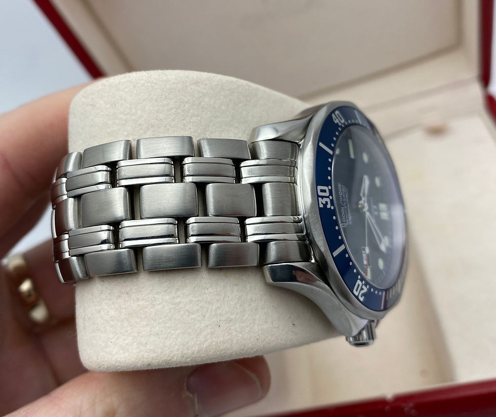 Thumbnail: Omega Seamaster Gents Quartz Watch 41mm Bond Goldeneye 2541.80.00