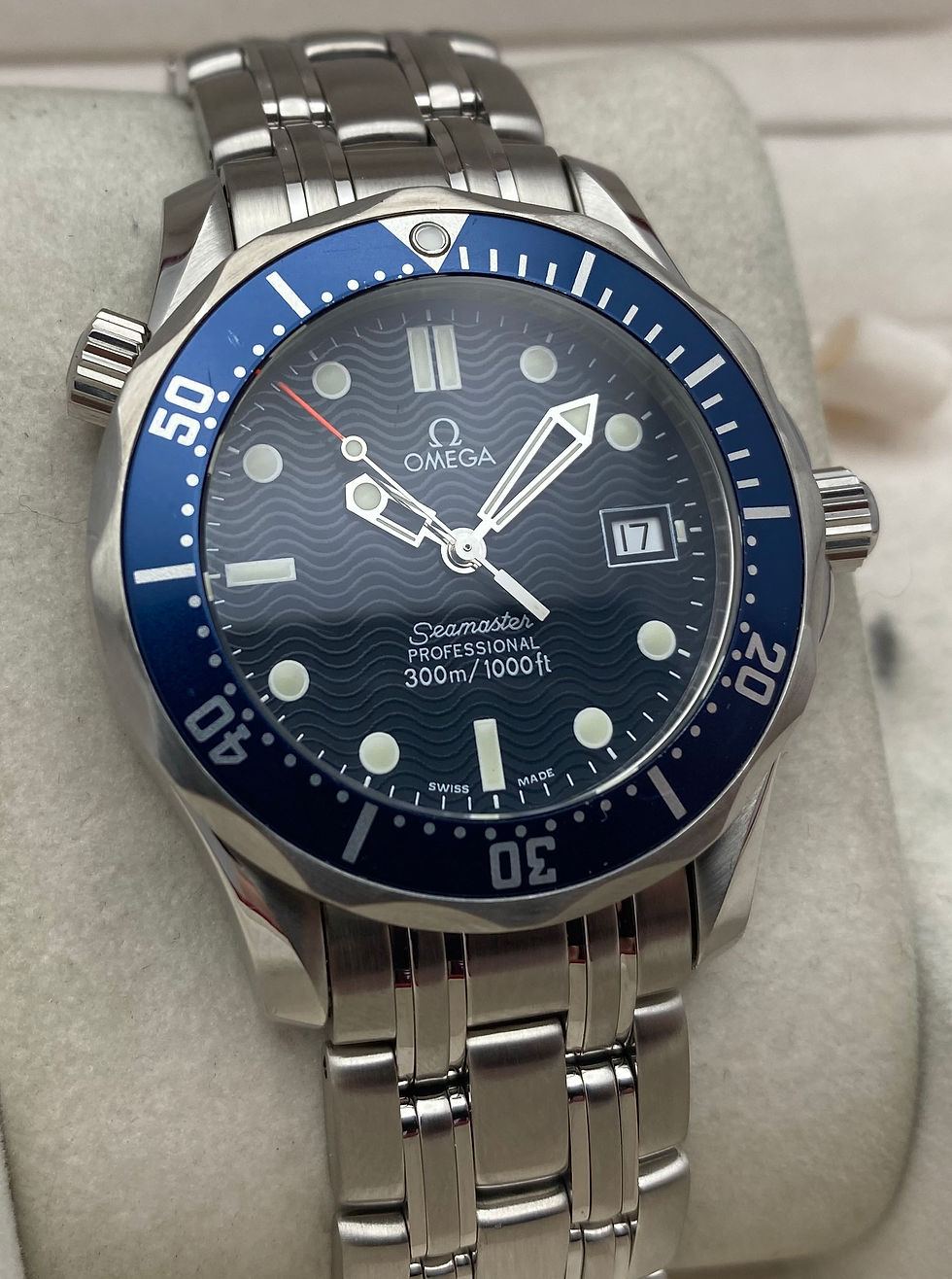 Thumbnail: Omega Seamaster Midsize Quartz Watch Blue 36mm 2561.80.00