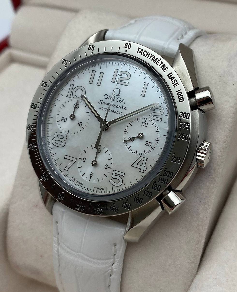 Omega Speedmaster Mother of Pearl 39mm 3834.70.36